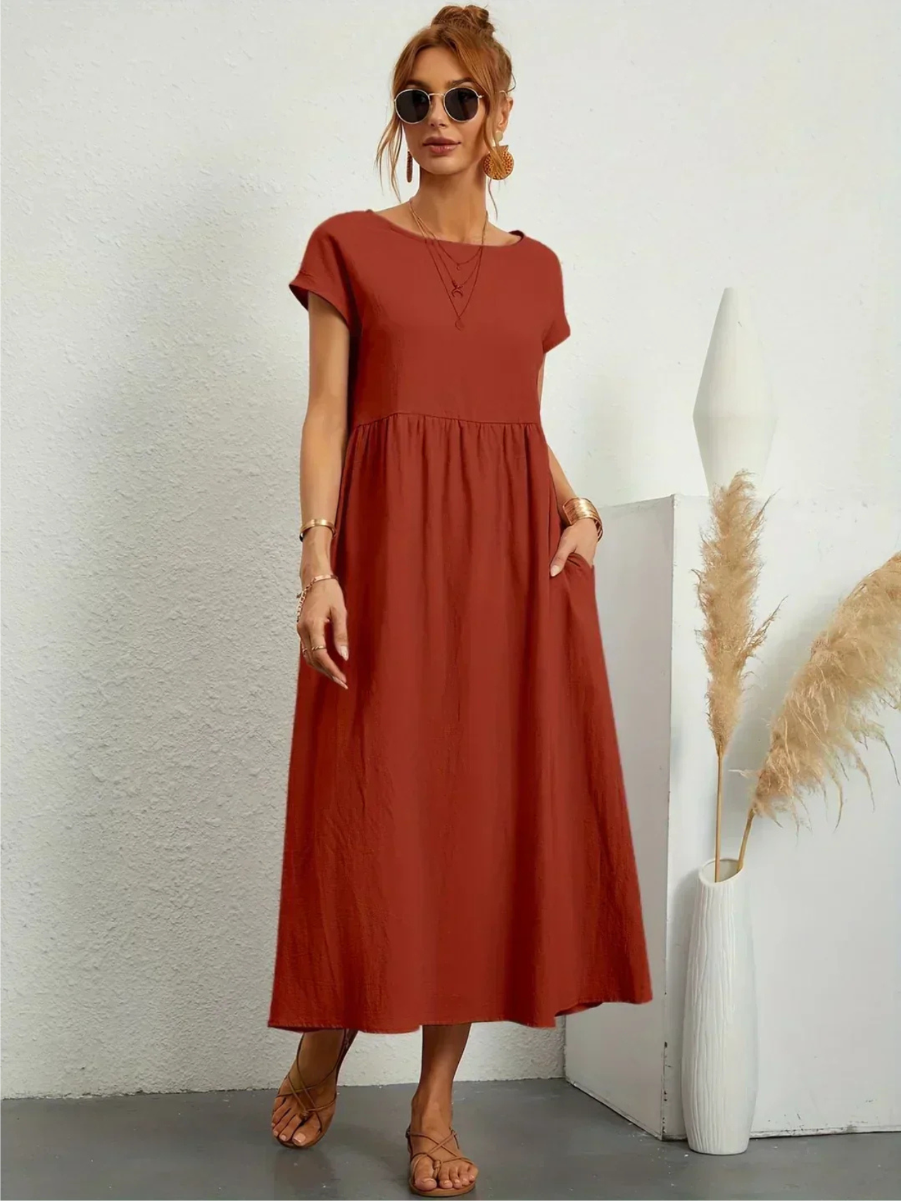 Marianne™ | Elegant rundhalskjole