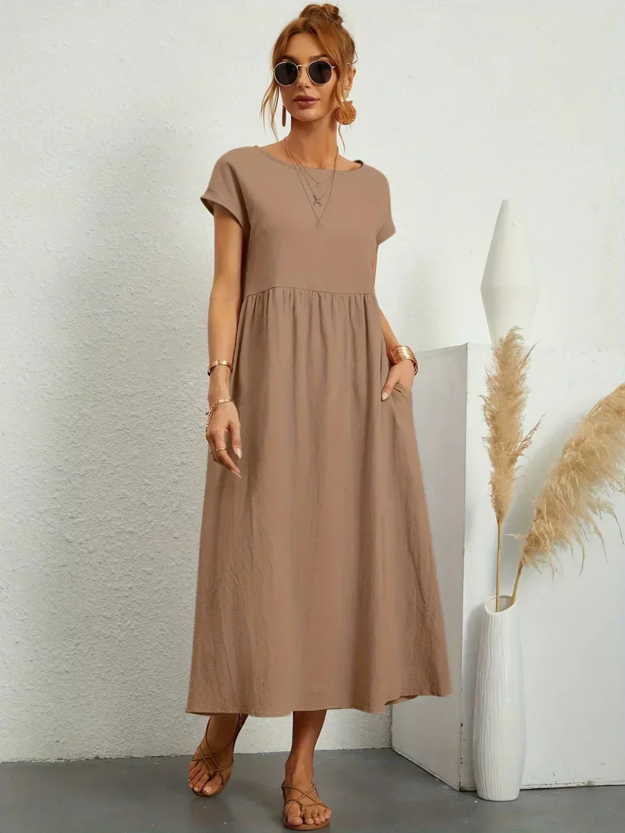 Marianne™ | Elegant rundhalskjole