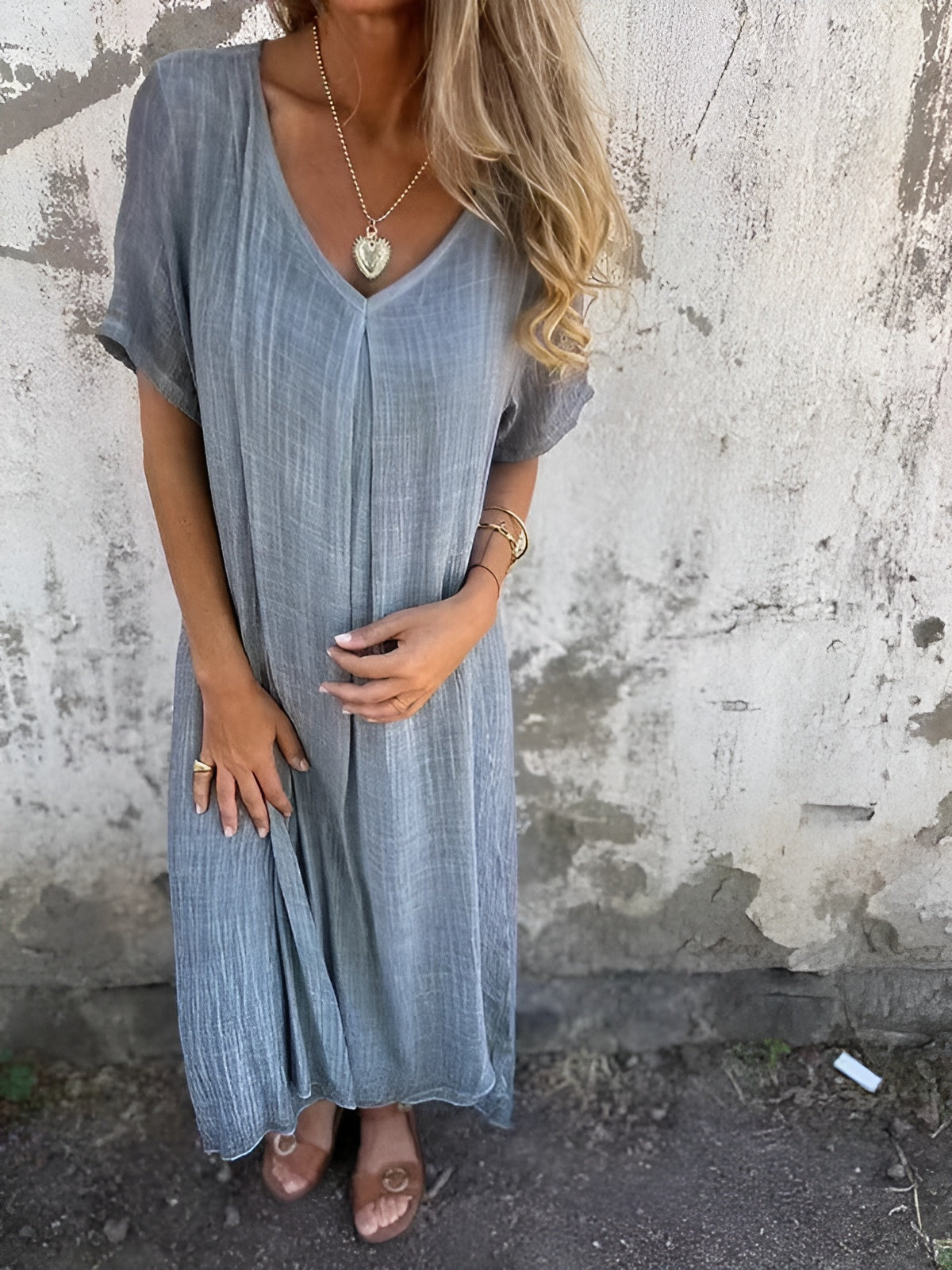 Nelly™ | Behagelig kjole med V-hals