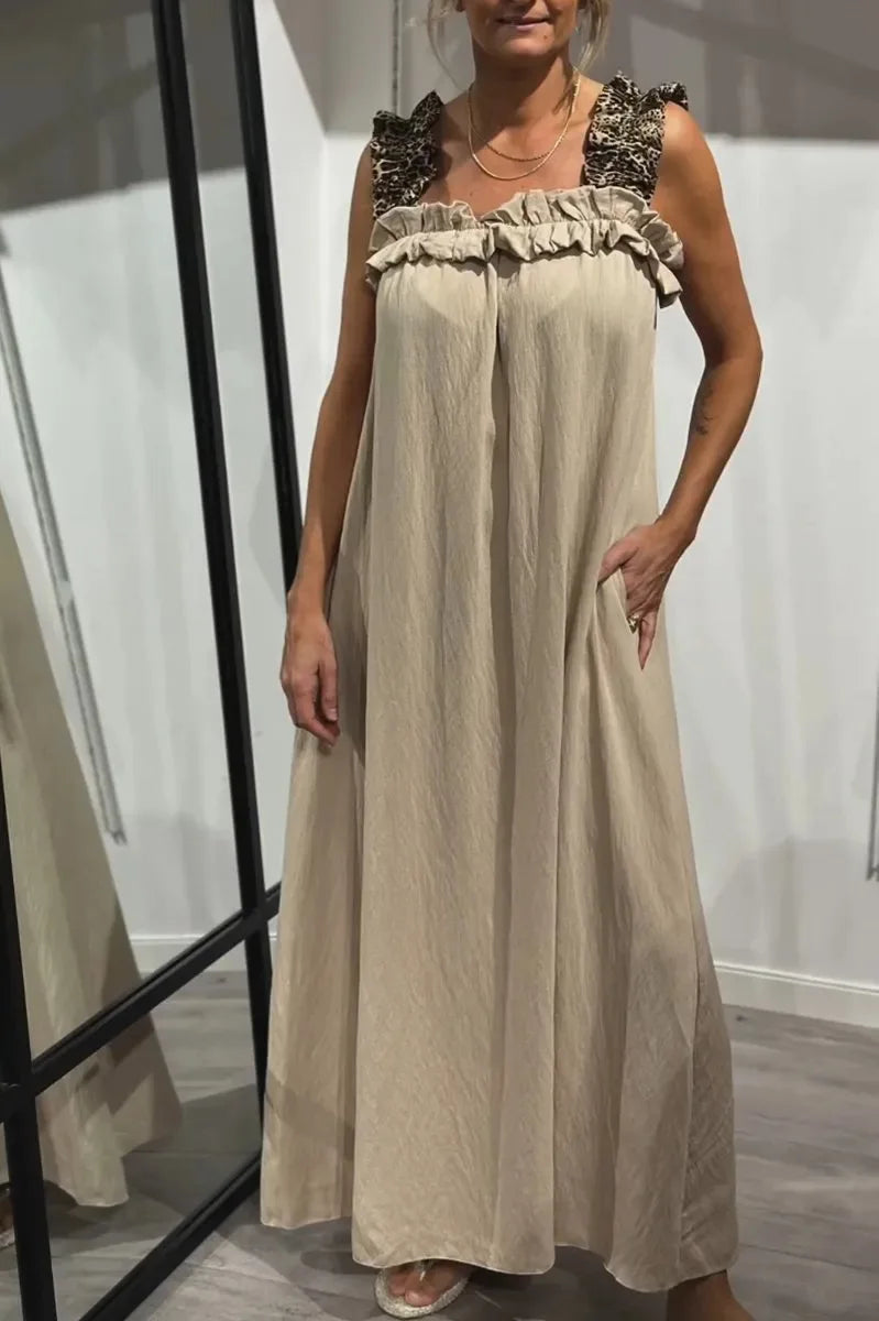 Helen – Dristig og elegant leopardmønstret kjole