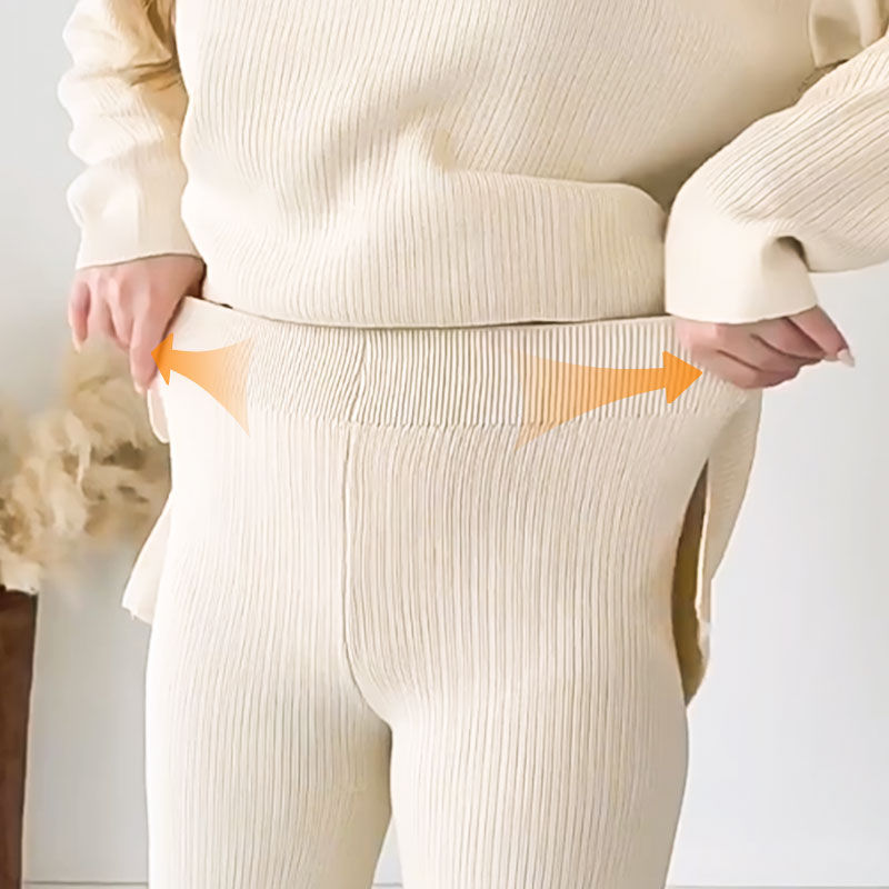 Amalia™ | Bomull Sett med V-Hals og Split